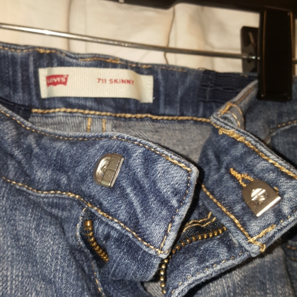 Levis 711 Skinny Jeans Girls - Picture 3 of 6